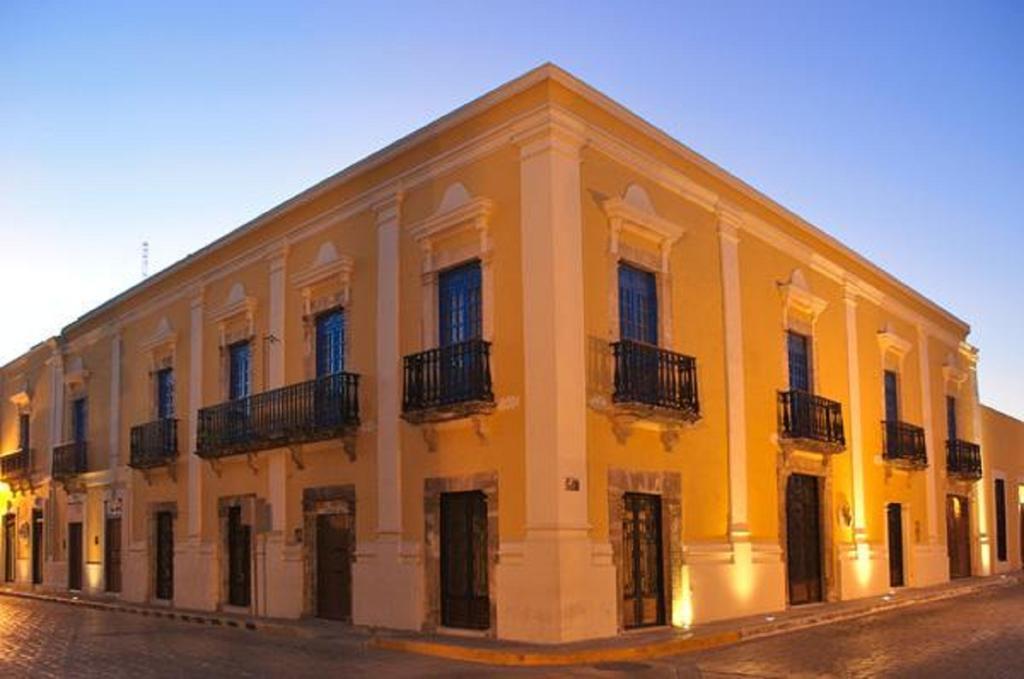 Hotel Plaza Colonial Campeche Exterior foto